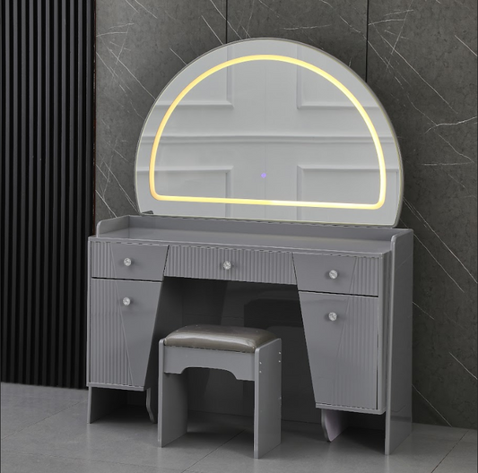 A2006 - Yorda Dresser